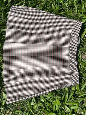 Sunday Best Aritzia Pleated Check Mini Skirt - Size 8 Excellent Condition